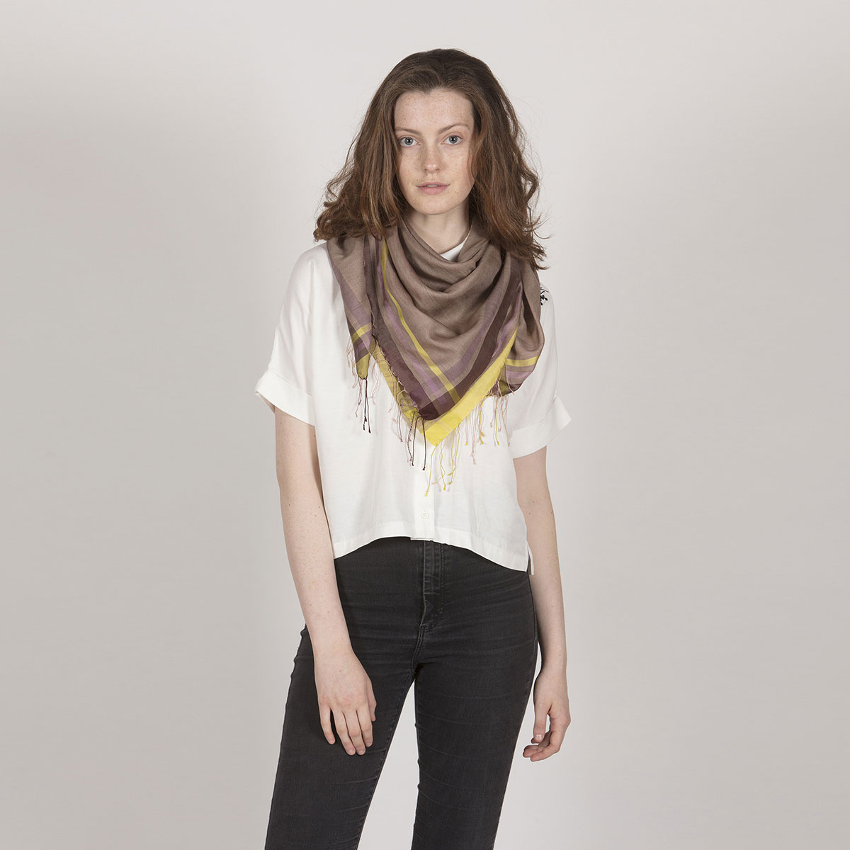 Annaloom | Eri Scarve| Image 1