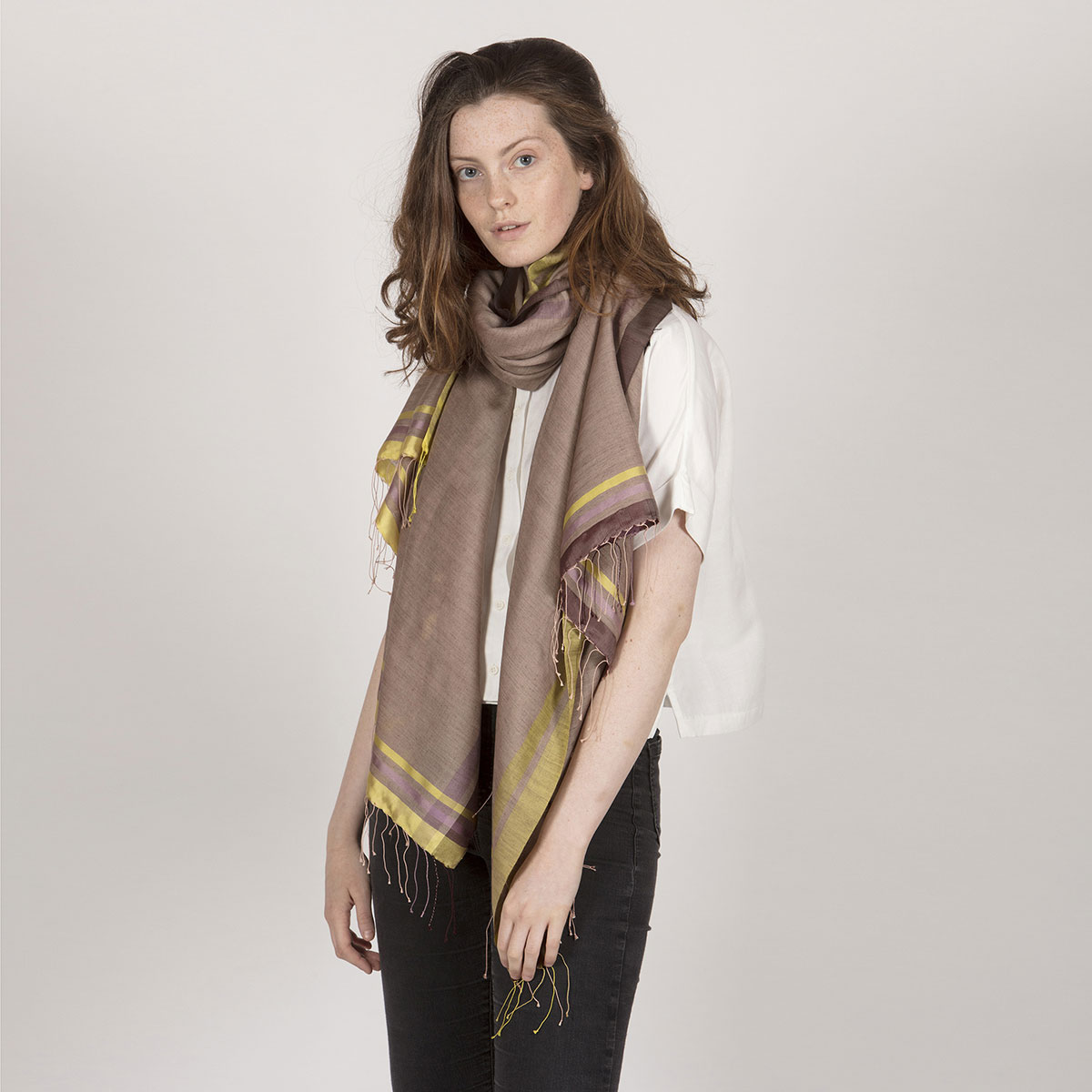Annaloom | Eri Scarve| Image 1