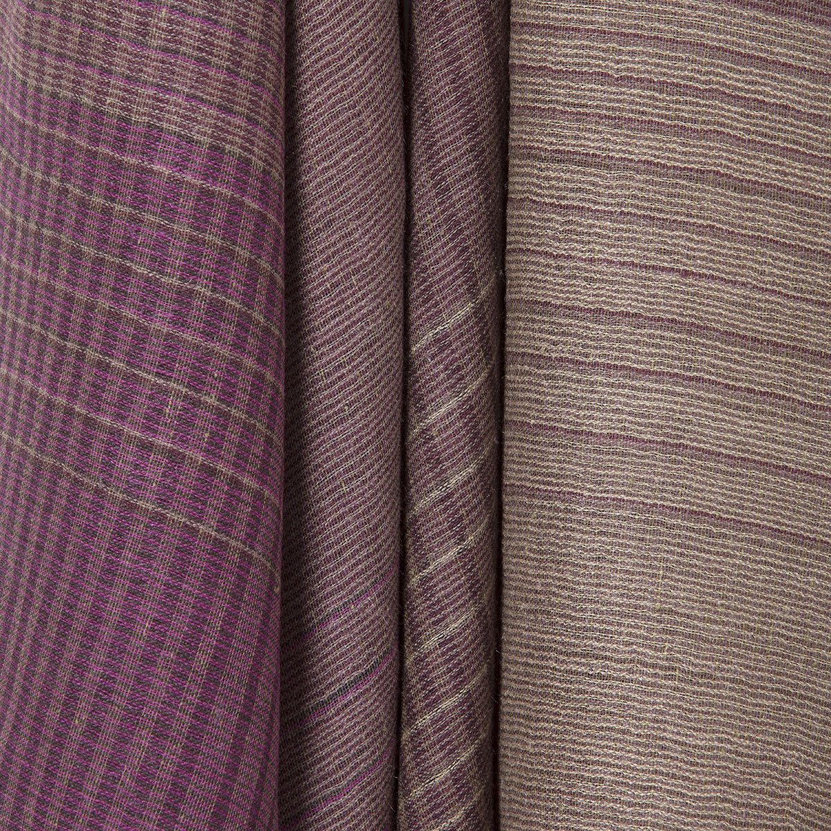 Annaloom | Eri Scarve| Image 1